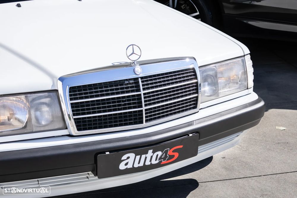 Mercedes-Benz W201 (1982-1993) 190 E 1.8 - 10