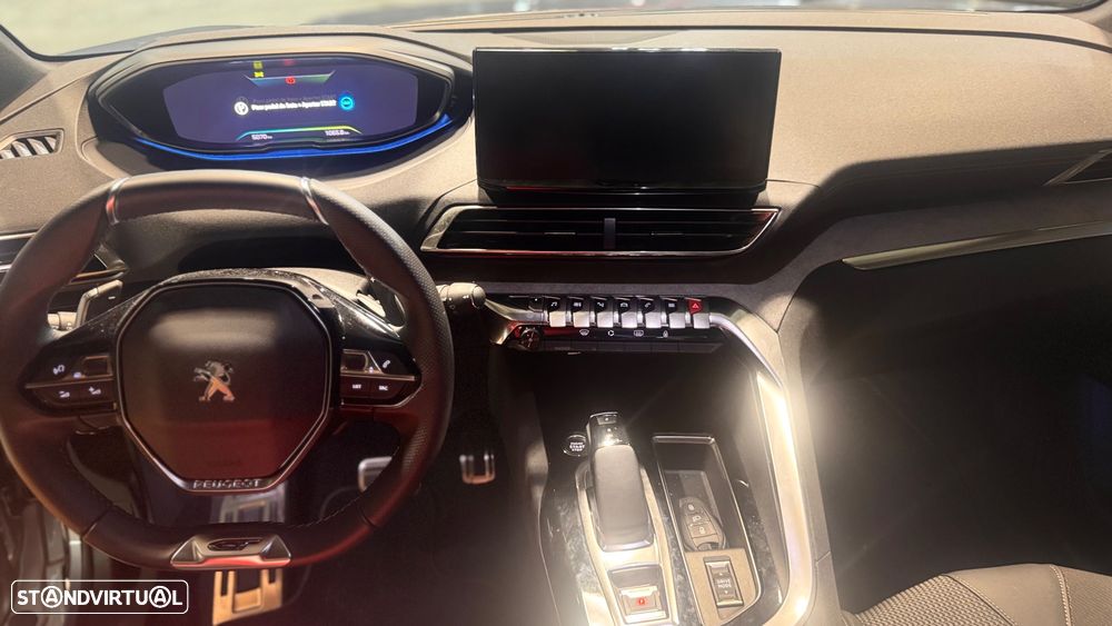 Peugeot 3008 Hybrid 225 e-EAT8 GT - 10