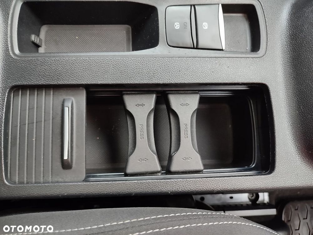 Ford Focus Turnier 1.0 EcoBoost Hybrid TITANIUM DESIGN - 21