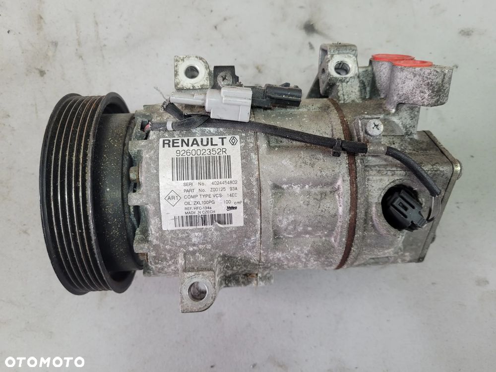 Sprężarka pompa klimatyzacji Renault CLIO IV Captur 1.5 DCI 926002352R - 3