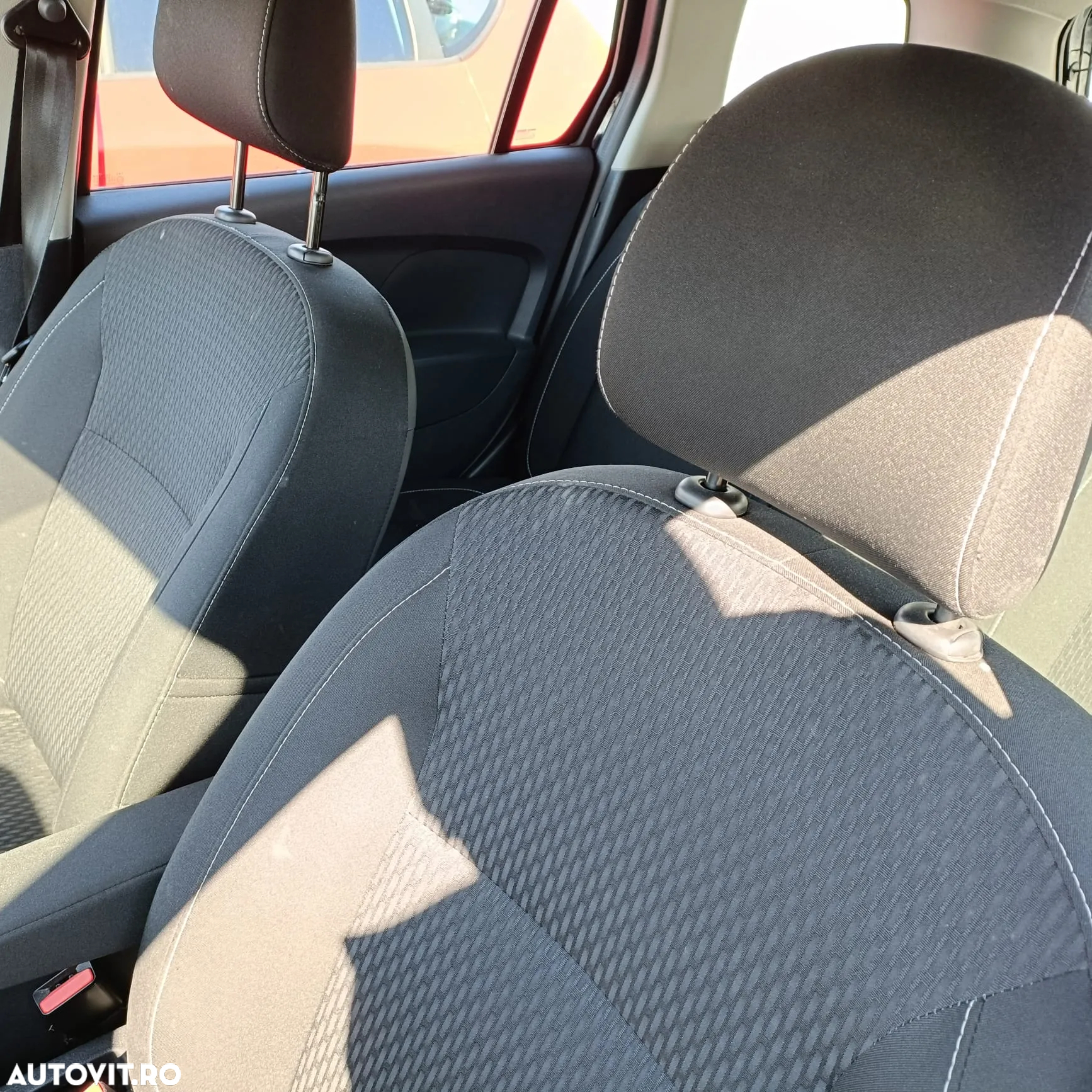 Dacia Logan MCV TCe 90 (S&S) Comfort - 9