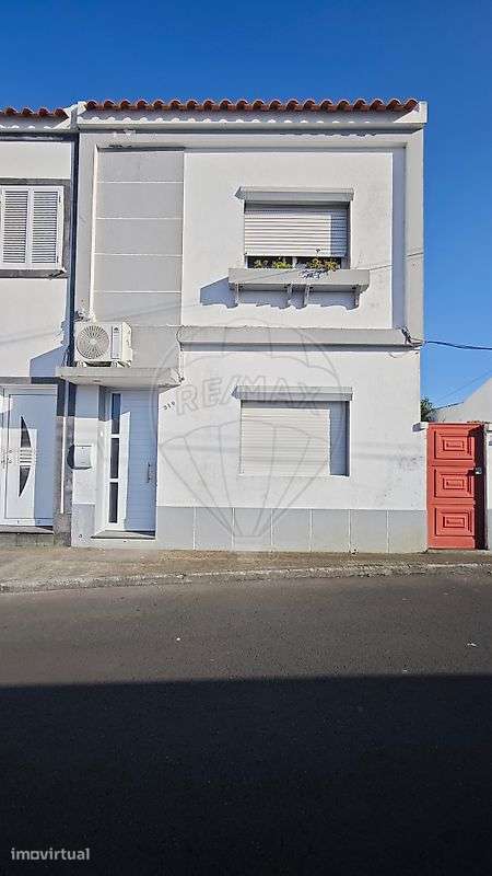 Moradia T2 para venda - Grande imagem: 2/3