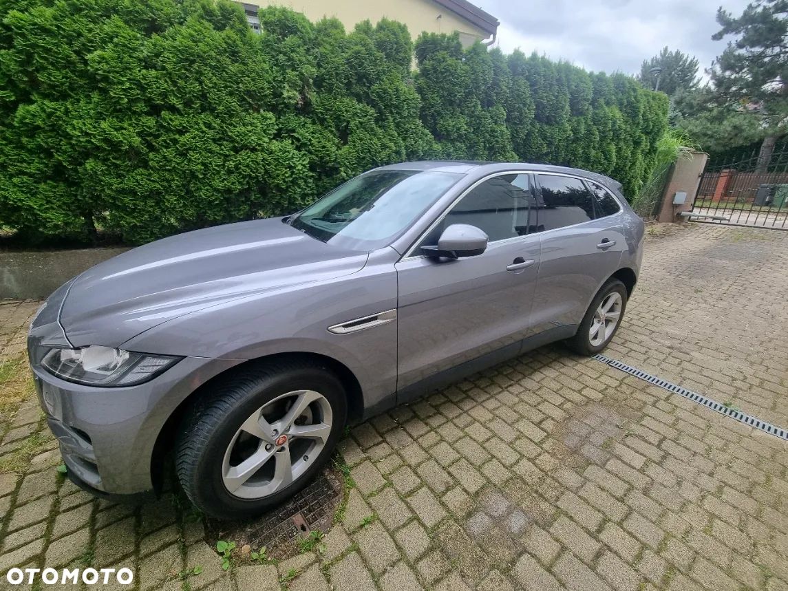 Jaguar F-Pace 2.0 i4D AWD R-Sport - 1