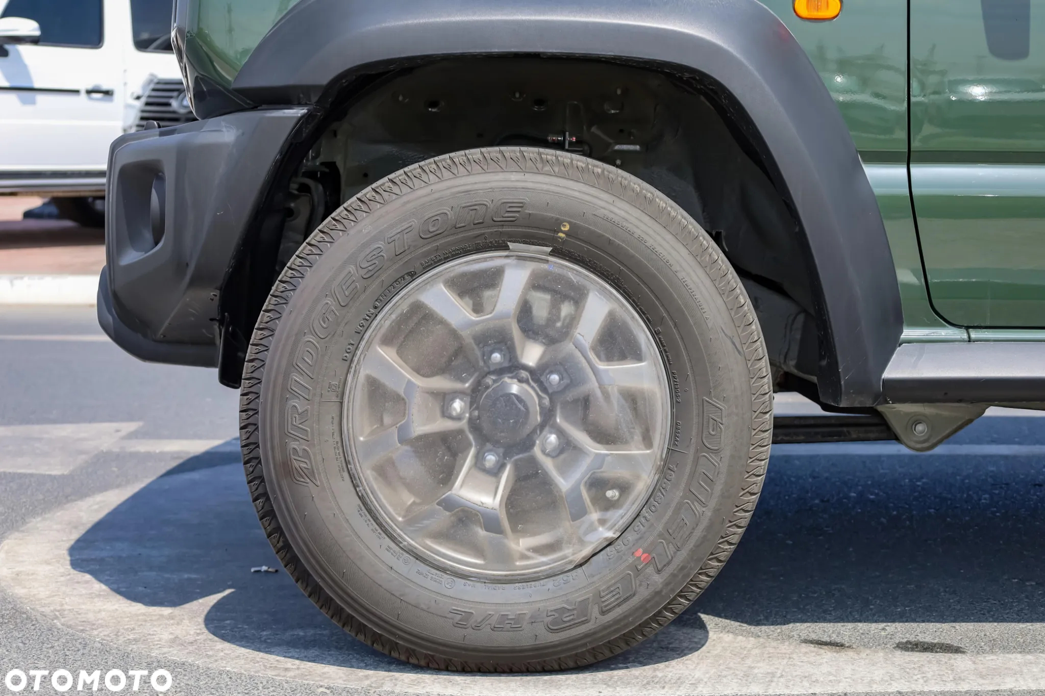 Suzuki Jimny 1.5 Elegance - 14