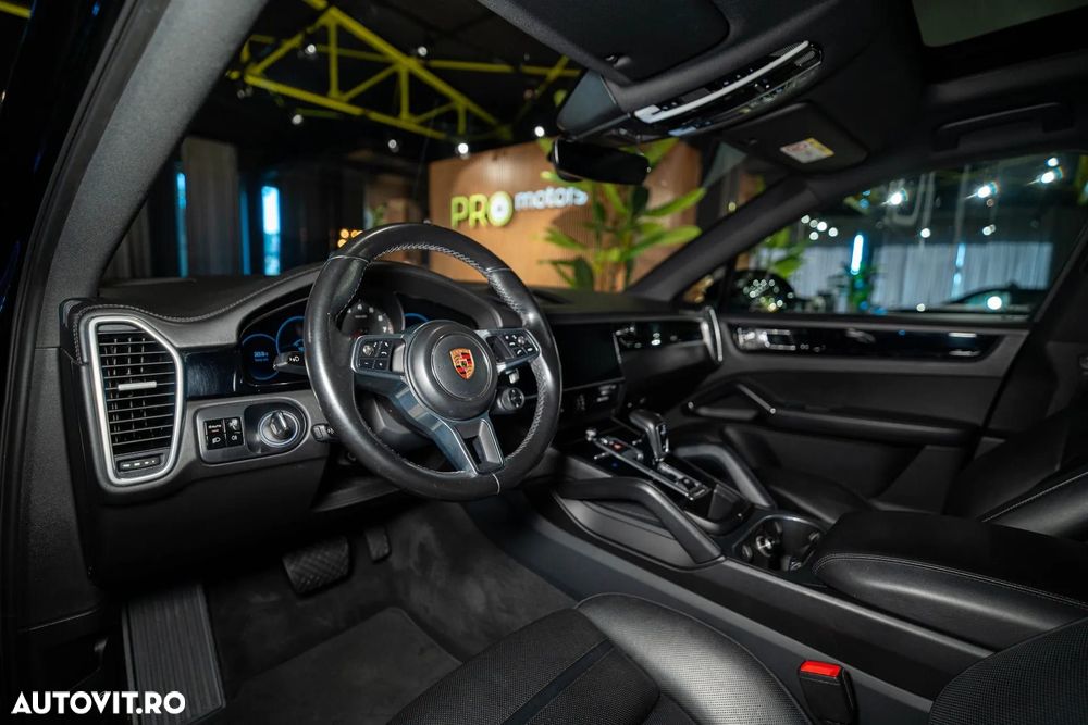 Porsche Cayenne Coupe - 20