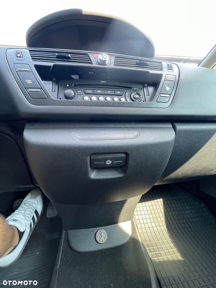 Citroën C4 Picasso 2.0 HDi FAP ESG6 Style - 12