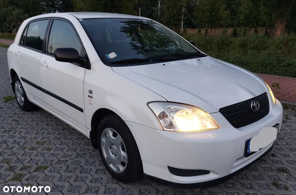 Toyota Corolla 1.4 VVT-i Base - 2