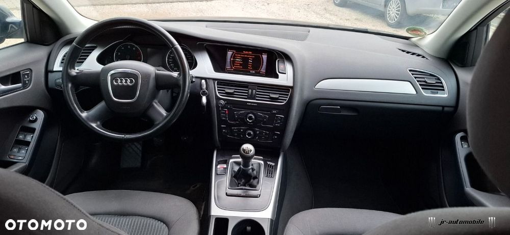 Audi A4 Avant 1.8 TFSI Attraction - 12