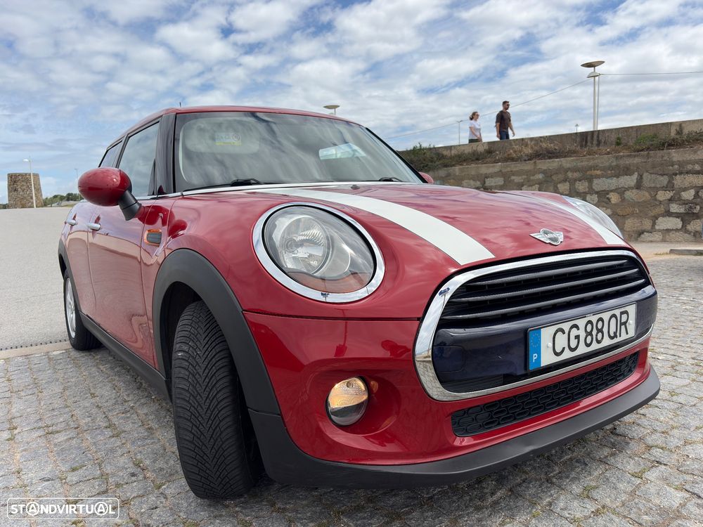 MINI 5 Portas Cooper D - 2