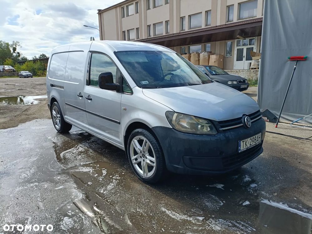Volkswagen Caddy Maxi - 2