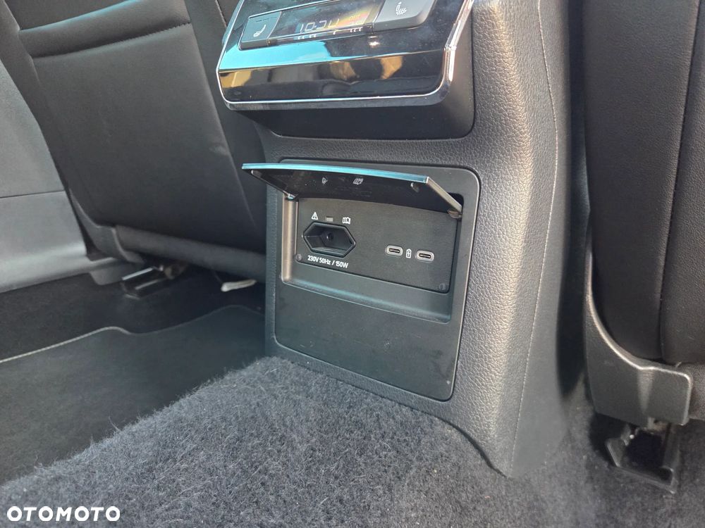 Skoda Superb 2.0 TDI SCR 4x4 Sportline DSG - 38