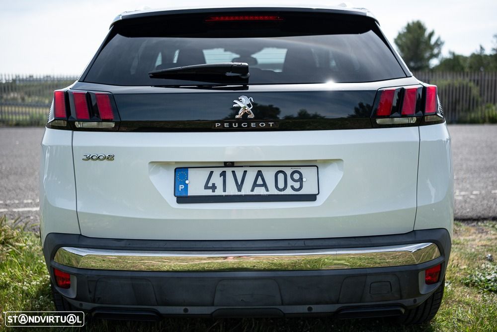 Peugeot 3008 1.5 BlueHDi Allure - 4