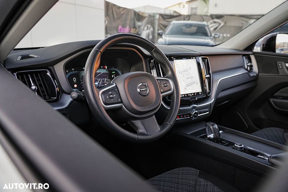 Volvo XC 60 Recharge T6 Twin Engine eAWD Inscription Expression - 20