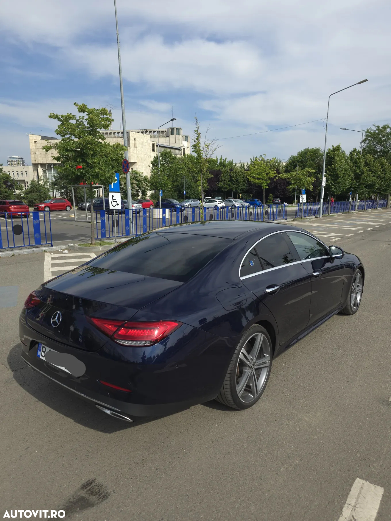 Mercedes-Benz CLS 450 4MATIC Aut - 11