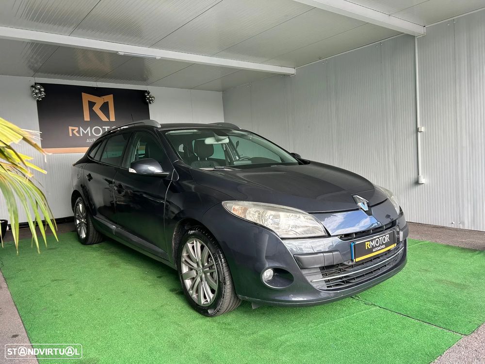 Renault Mégane 1.5 dCi Dynamique S - 2