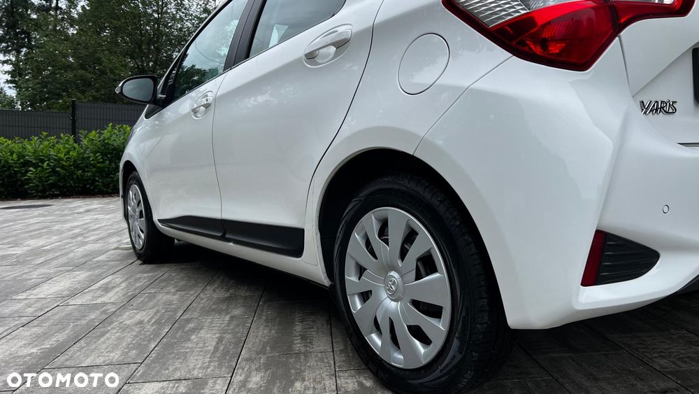 Toyota Yaris 1.5 Active - 12