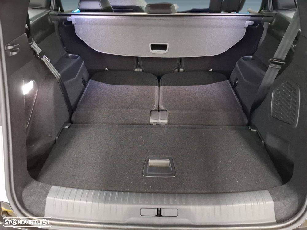 Peugeot E-5008 73 kWh GT - 24