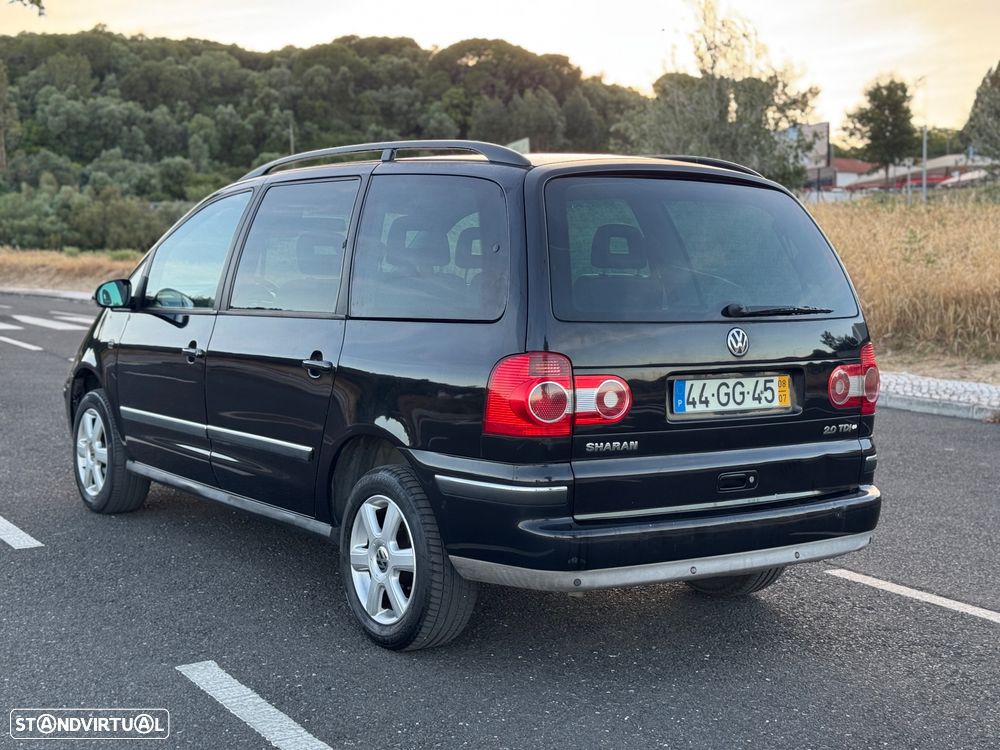 VW Sharan 2.0 TDI Confortline - 6