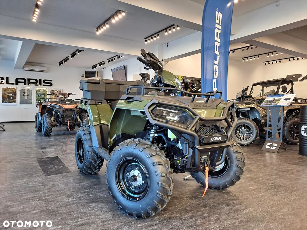 Polaris Sportsman - 1