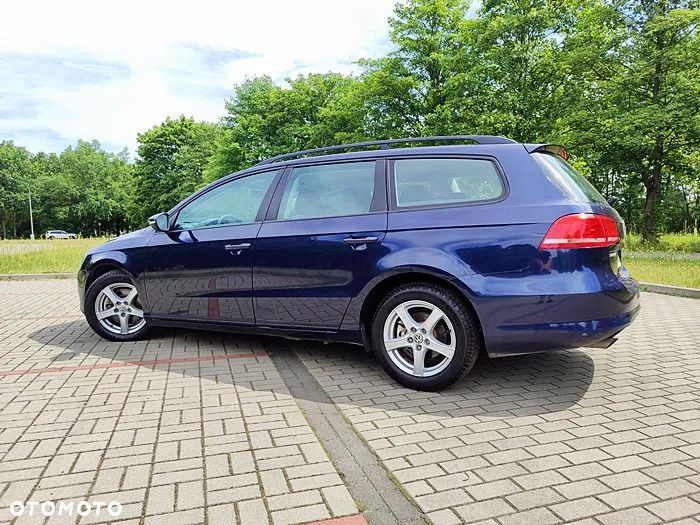 Volkswagen Passat - 7