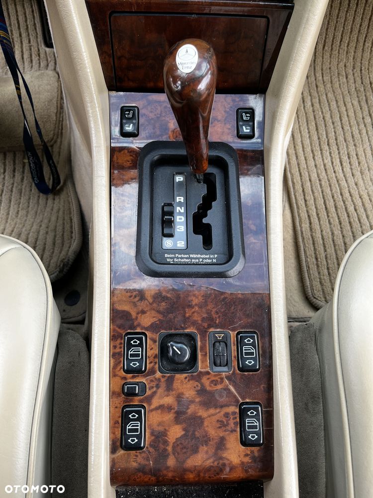 Mercedes-Benz W124 (1984-1993) - 21
