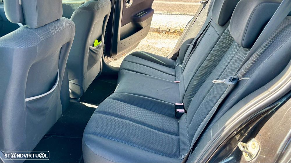 Renault Mégane Break 1.5 dCi Confort - 37