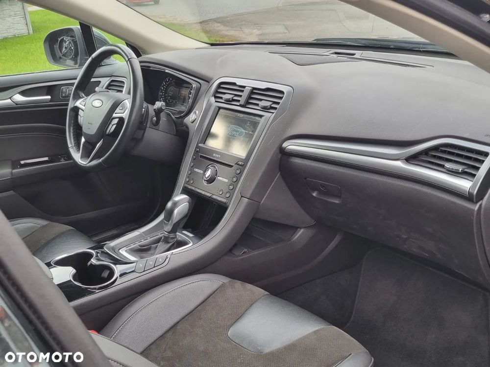 Ford Mondeo Turnier 2.0 TDCi Start-Stopp PowerShift-Aut Titanium - 7