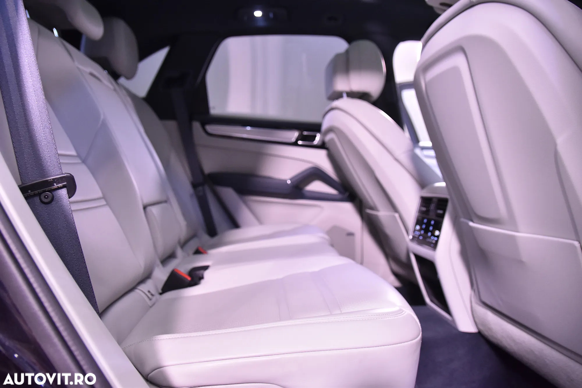 Porsche Cayenne E-Hybrid Tiptronic S - 12