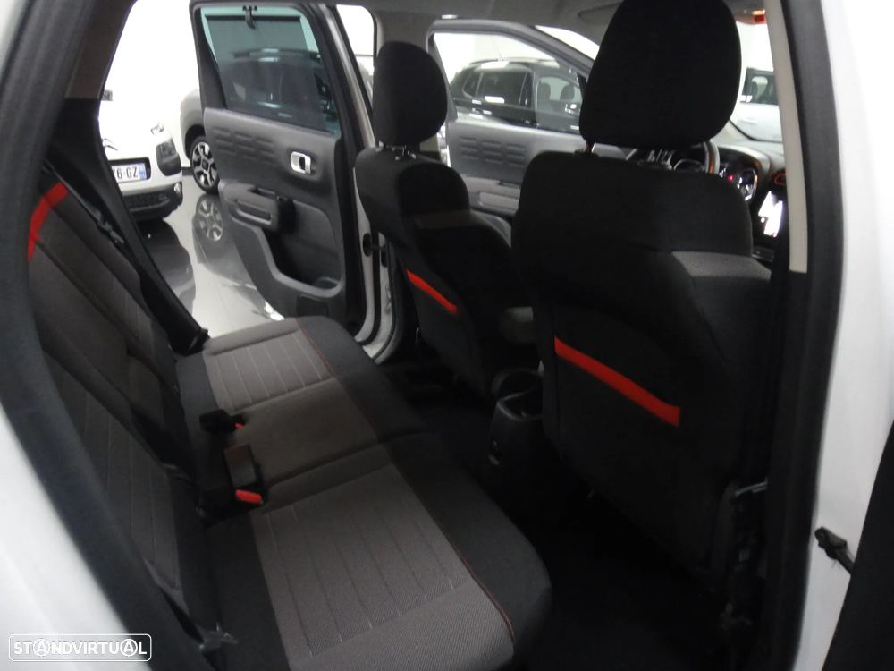 Citroën C3 Aircross 1.2 PureTech Shine Pack EAT6 - 19