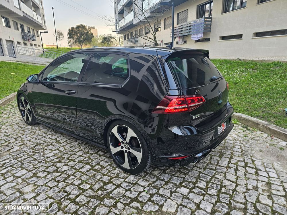 VW Golf 2.0 TSi GTi - 6
