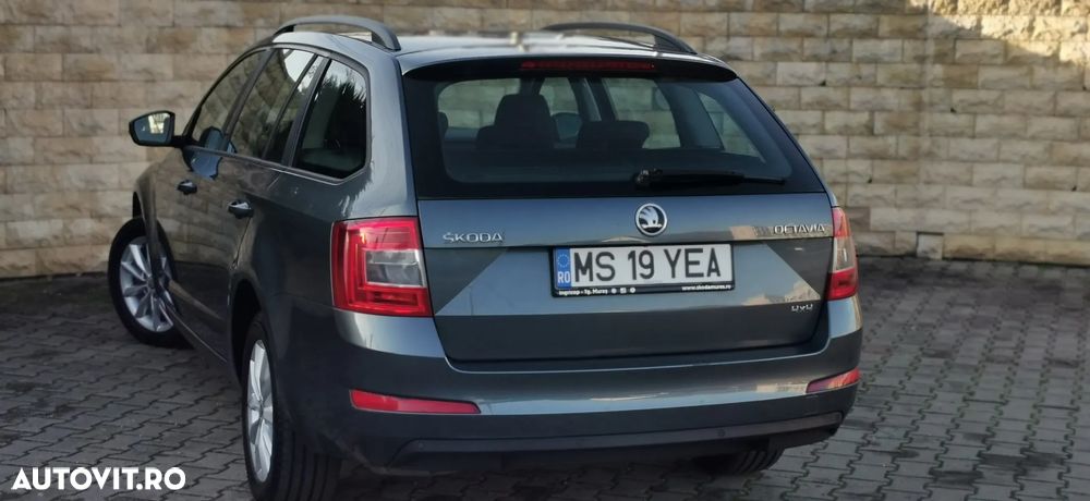 Skoda Octavia 1.6 TDI (Green tec) 4x4 Style - 5
