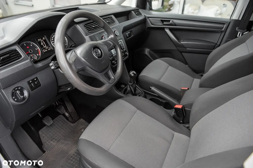 Volkswagen Caddy - 11