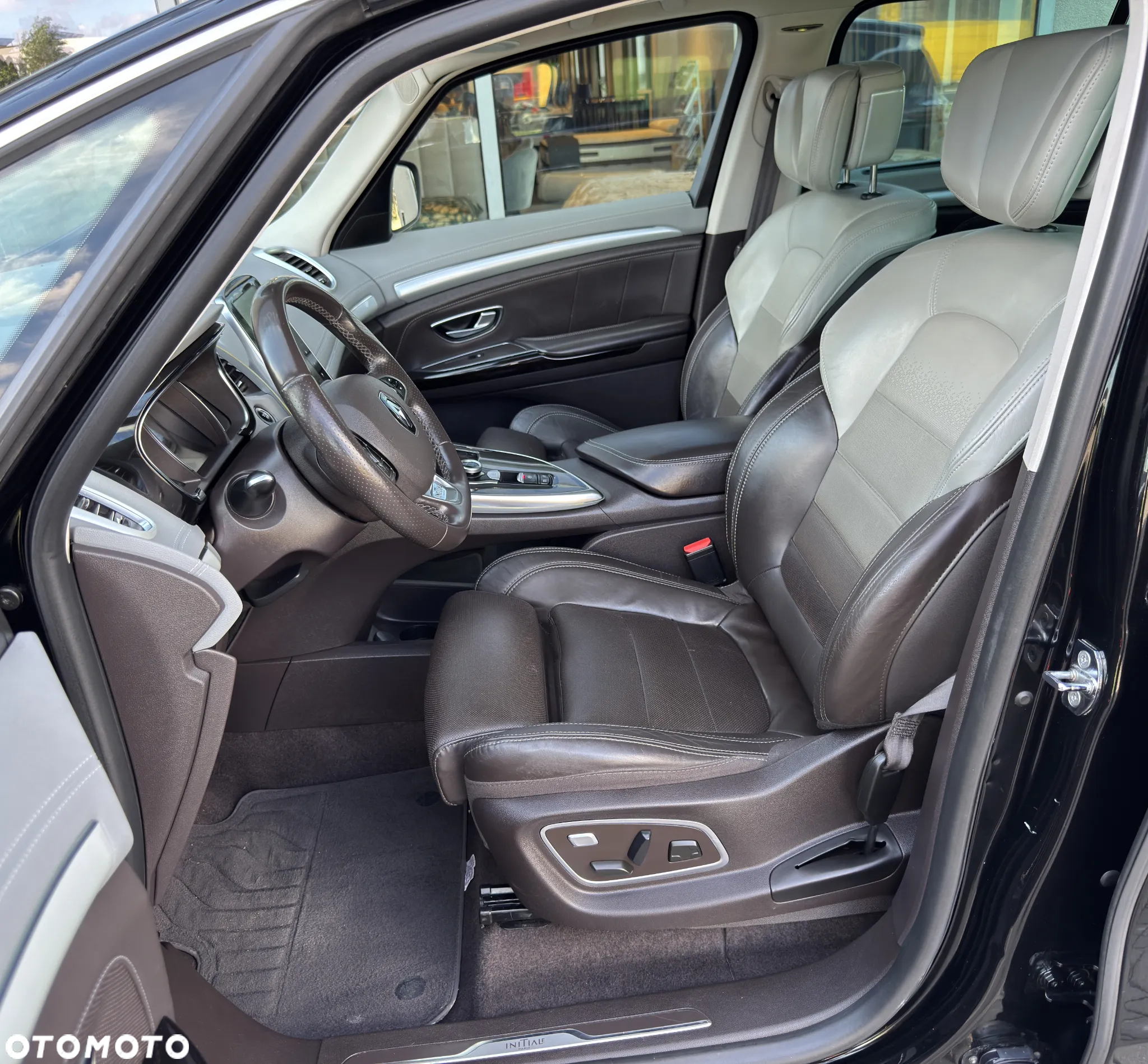 Renault Espace 1.6 dCi Energy Initiale Paris EDC 7os - 20