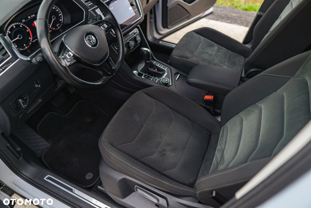 Volkswagen Tiguan Allspace 2.0 TDI SCR 4Motion DSG Highline - 23