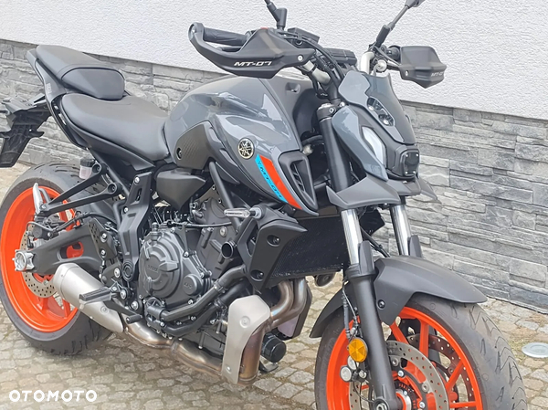 Yamaha MT