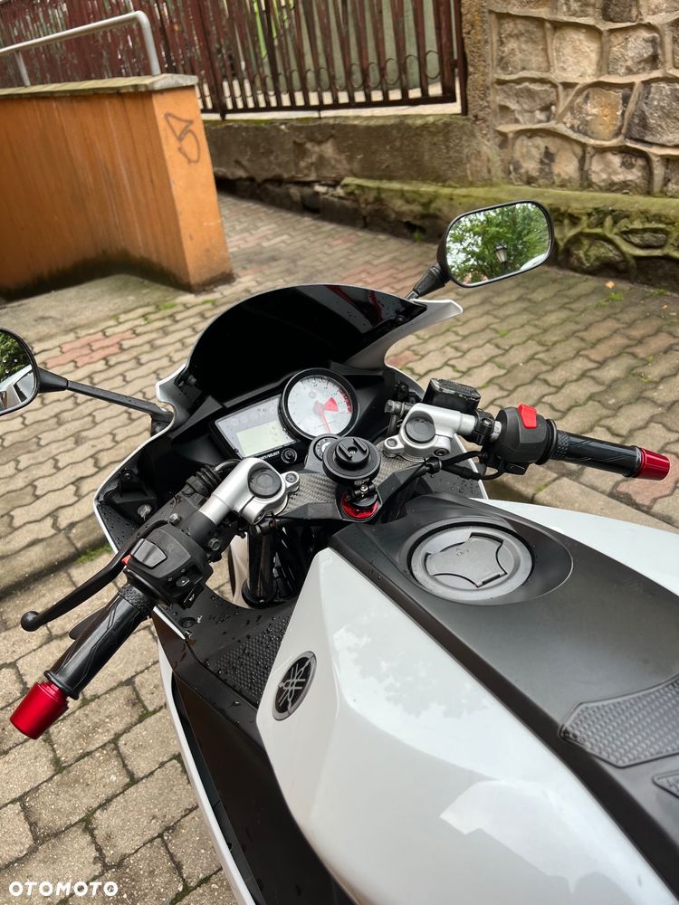 Yamaha YZF - 5