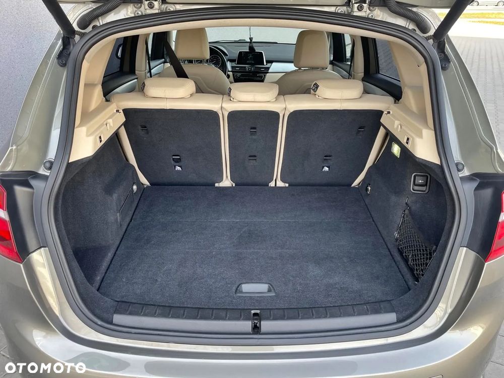 BMW Seria 2 218i Luxury Line - 24