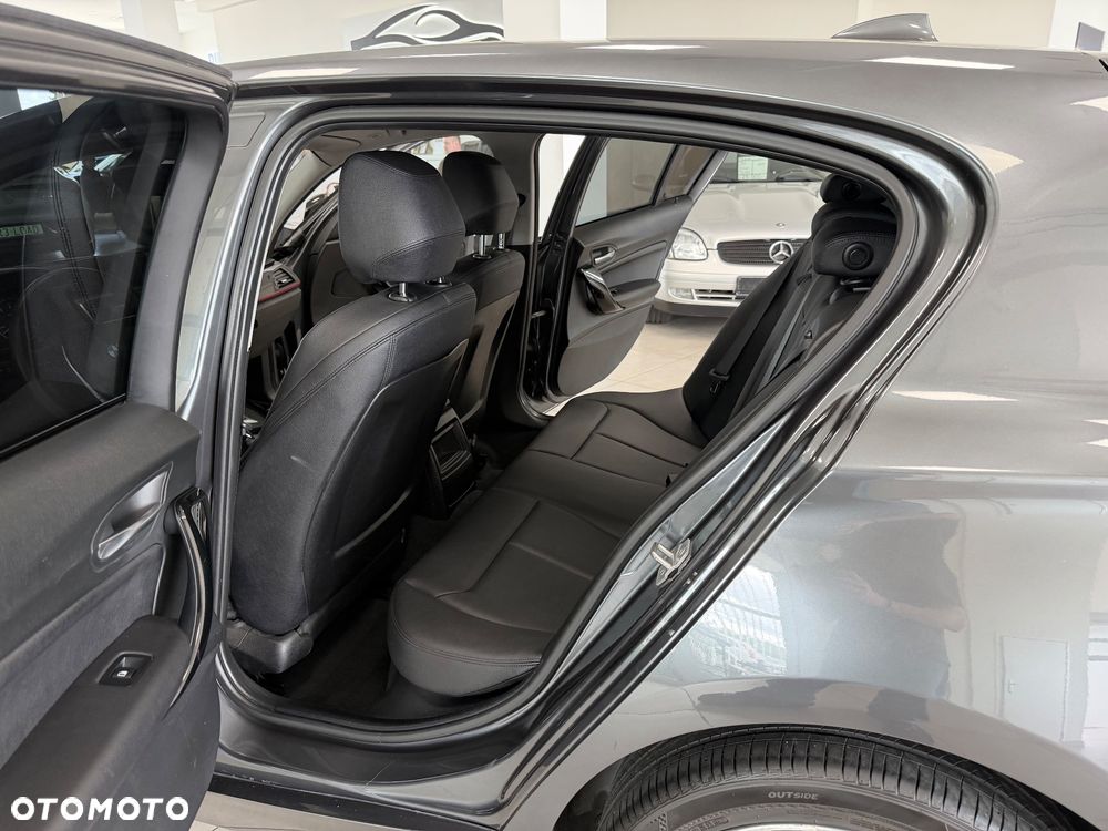 BMW Seria 1 118d Sport Line - 21