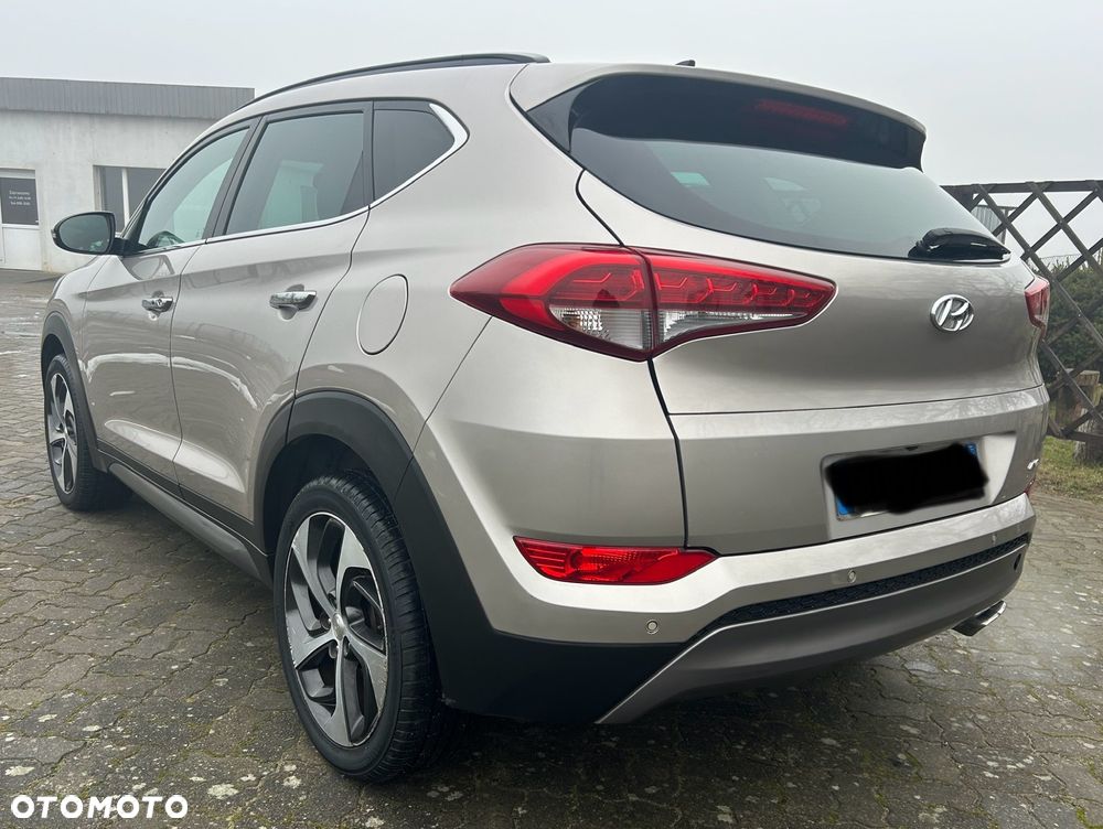 Hyundai Tucson 2.0 CRDi 4WD Passion - 13