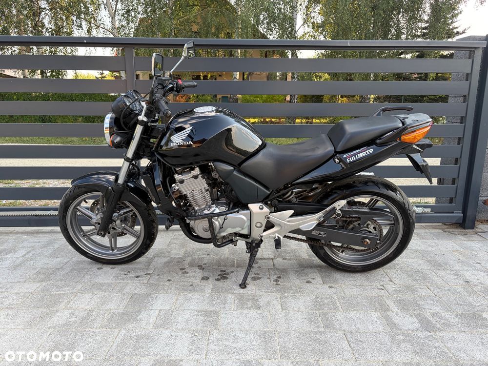 Honda CBF - 7