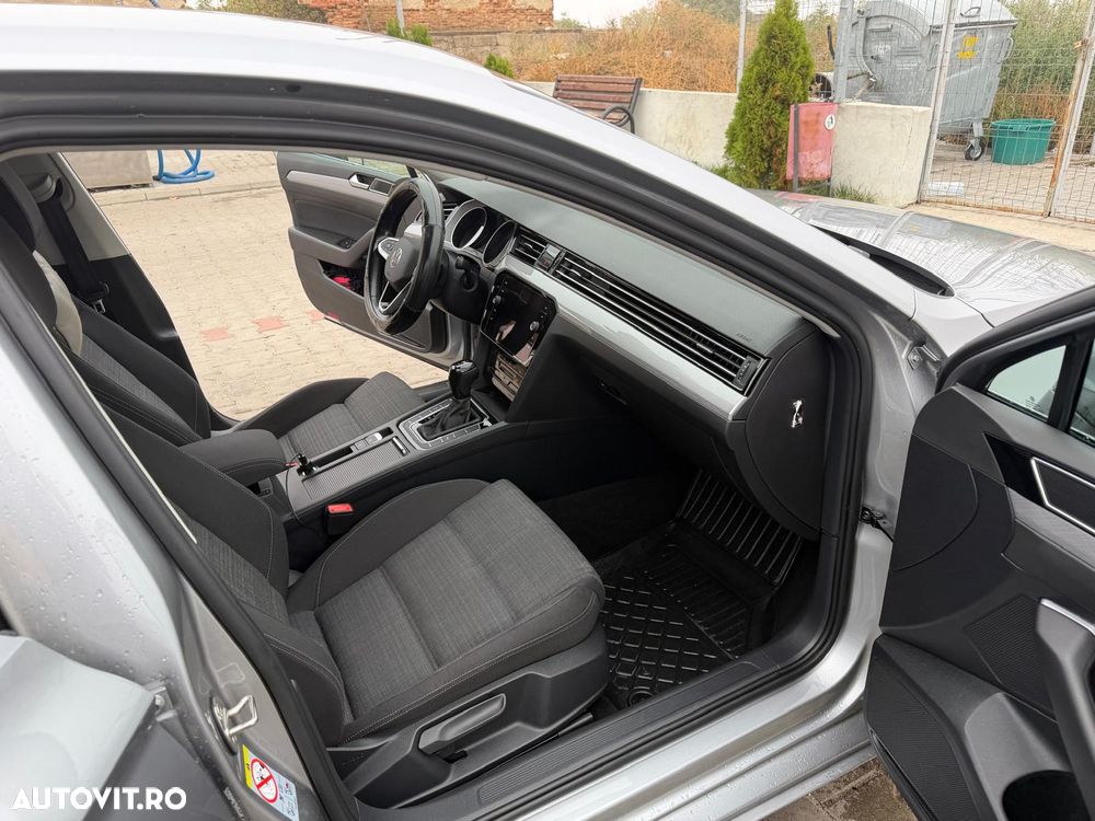 VOLKSWAGEN Passat 2022 — imagine 20