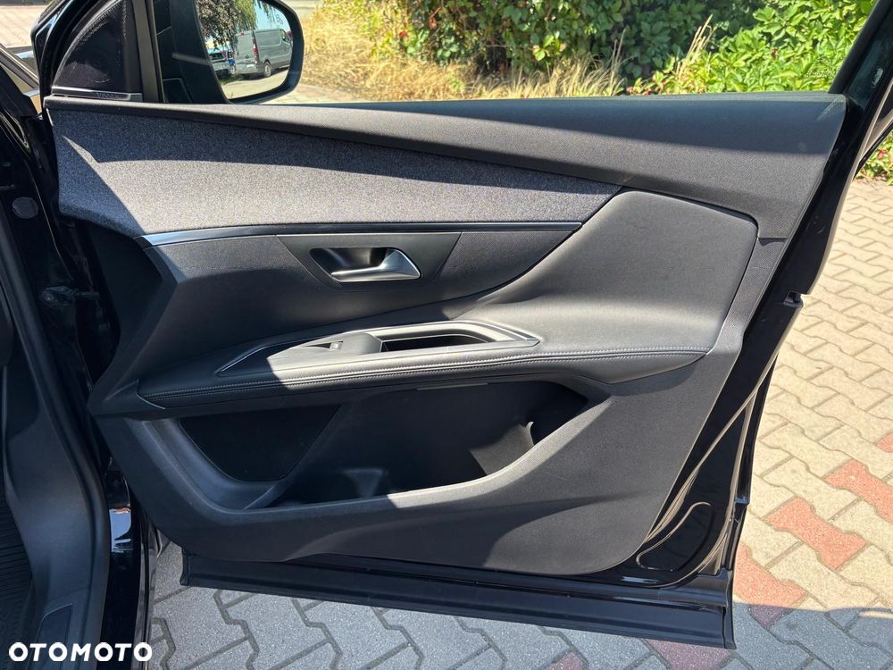 Peugeot 5008 - 26