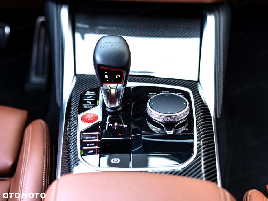 BMW M4 Competition M xDrive - 12