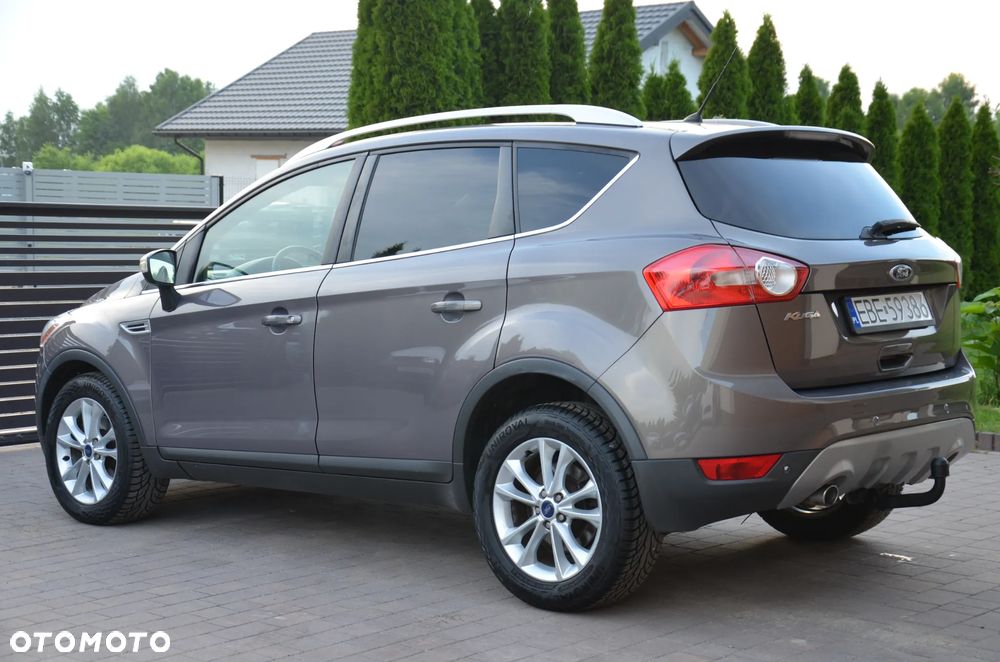 Ford Kuga 2.0 TDCi 4x4 Titanium - 6