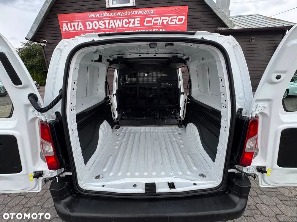 Toyota Proace City - 15