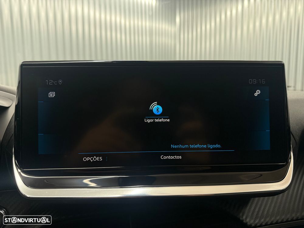 Peugeot 2008 1.5 BlueHDi Allure Pack EAT8 - 13