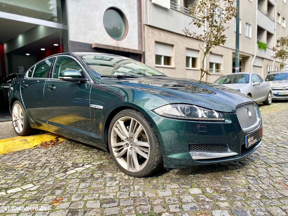 Jaguar XF 2.2 D Premium Luxury - 3