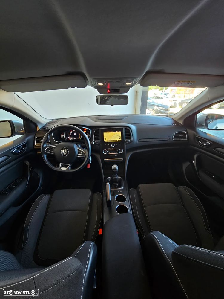 Renault Mégane BLUE dCi 115 BUSINESS EDITION - 9