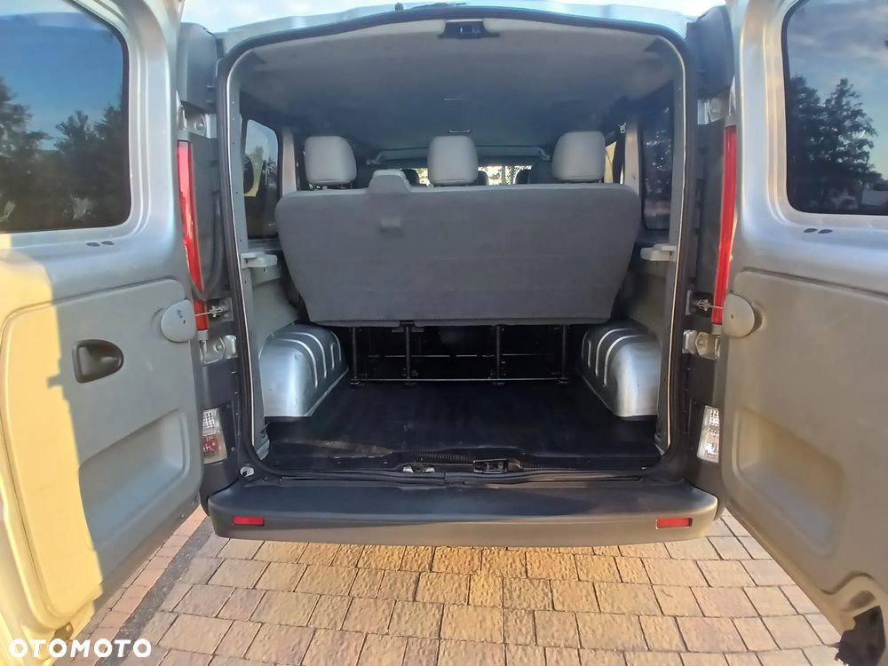 Opel VIVARO - 9