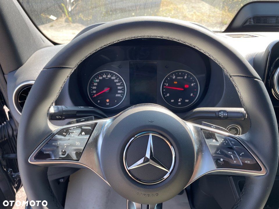 Mercedes-Benz Sprinter - 7